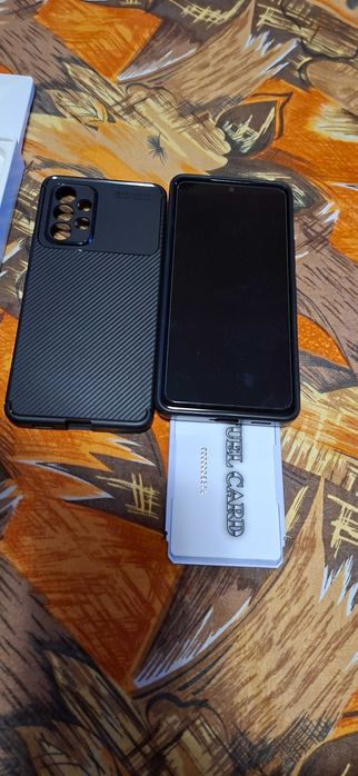 Продавам САМСУНГ А53 5G в Отлично състоние и със...