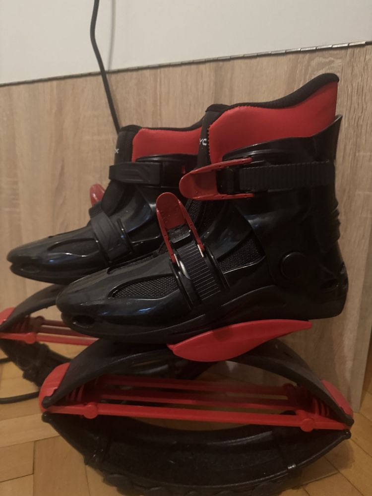 Kangoo Jump L (36-38) 40-60kg Червен