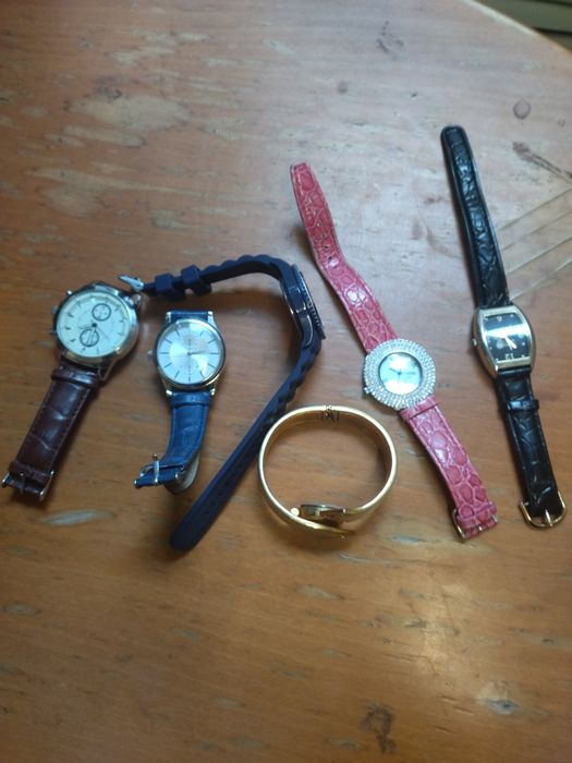 Часовници  втора употреба от Германия.