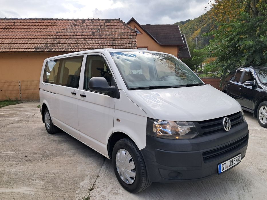 Vw transporter t5 2014.pasul lung  2 litri euro5 clima top