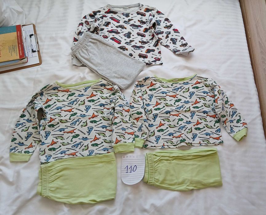 Продавам запазени дедски дрешки в размер- 110