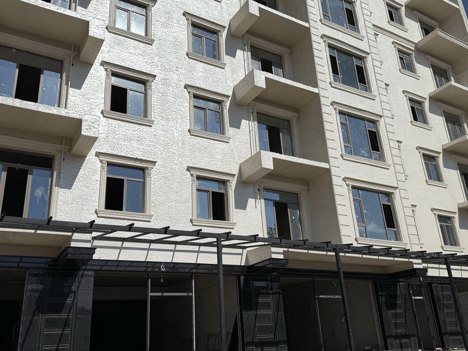 коробка в элитной новостройке в дол дороге от хозяина без посредников