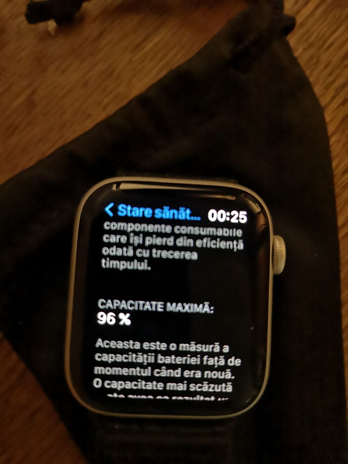 Pachet IPhone XR 64 GB și Apple Watch SE