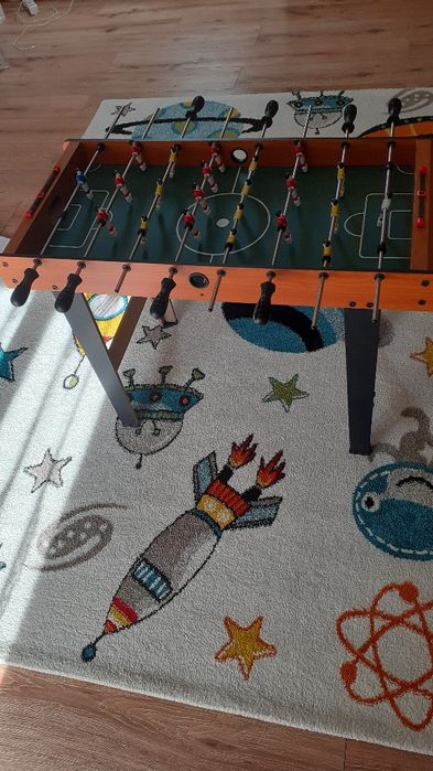 Vând masa minifotbal 22 jucatori