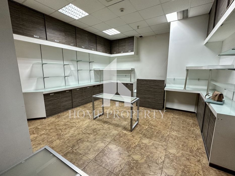 Дава се под наем Офис в София, Младост 1А - 50 кв.м за 204 € - Снимка #2