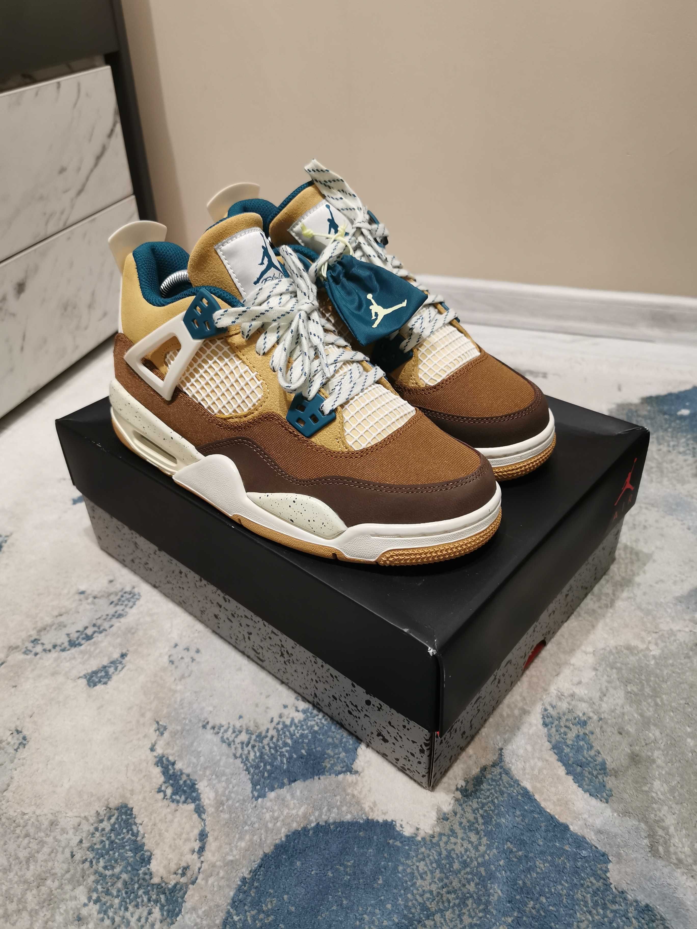 Jordan 4 Retro
Cacao Wow (GS)