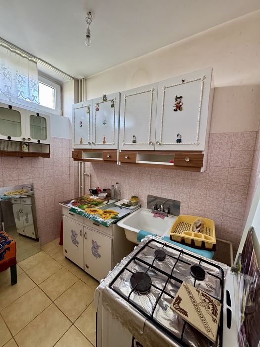 Garsoniera 28 mp, etaj intermediar,  str Detunata , Gheorgheni