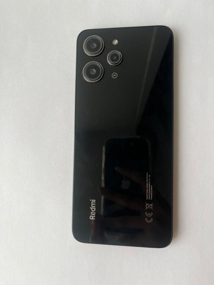 Продам Redmi 12