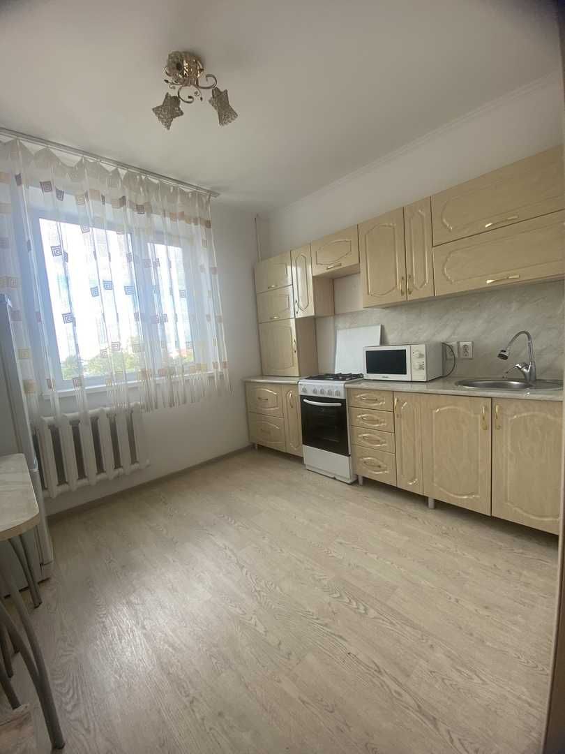 Продам 1 ком. квартиру в 8 мкр