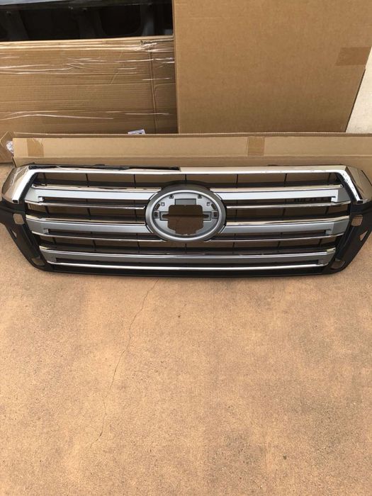 Оптичен пакет Toyota Land Cruiser J200