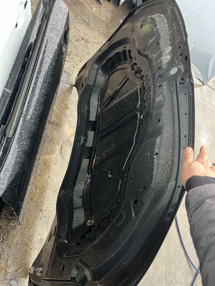 Капак Skoda Enyaq 2023г.
