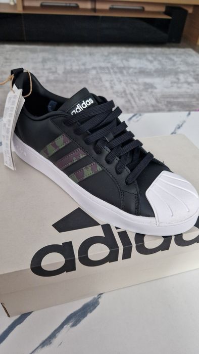 Adidas negri noi !!! Mărimea 41 jumătate