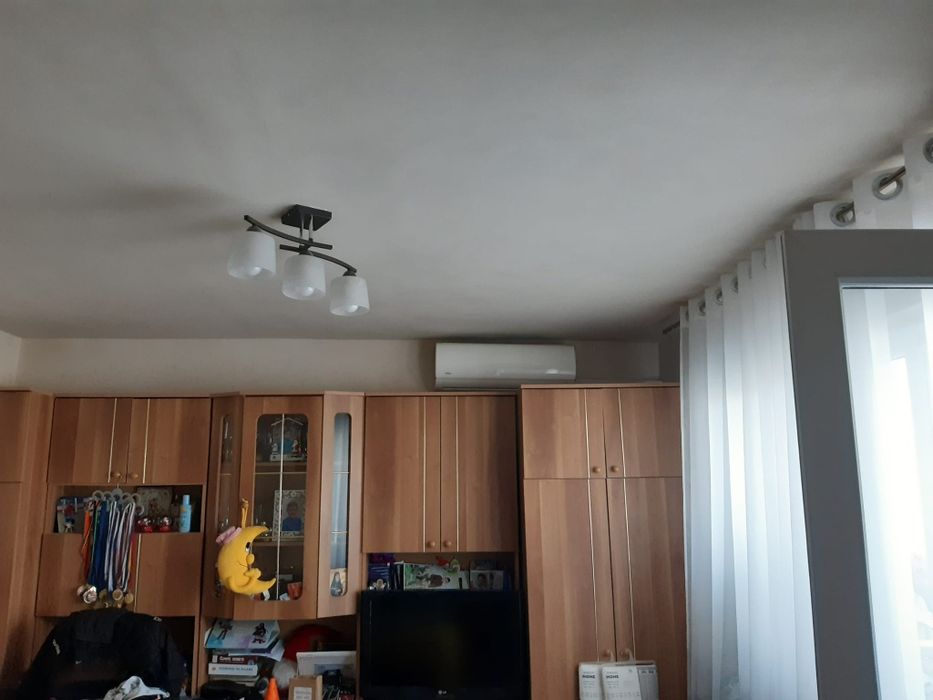Apartament de închiriat