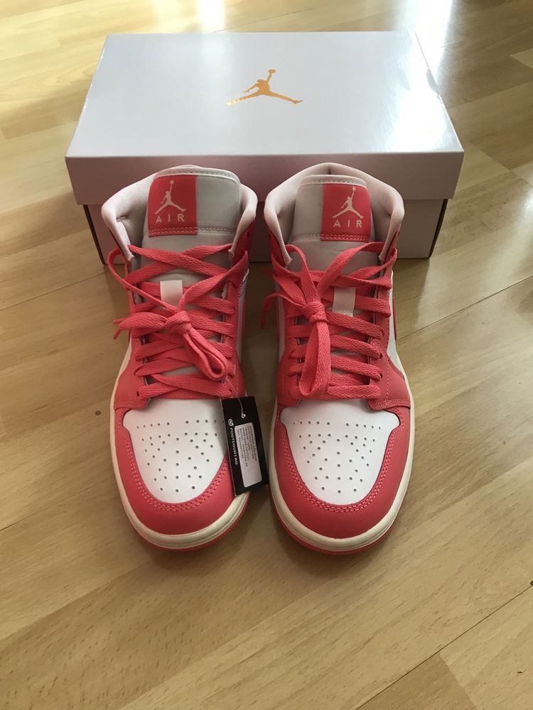 JORDAN AIR 1 MID - EUR 38,5 - нови