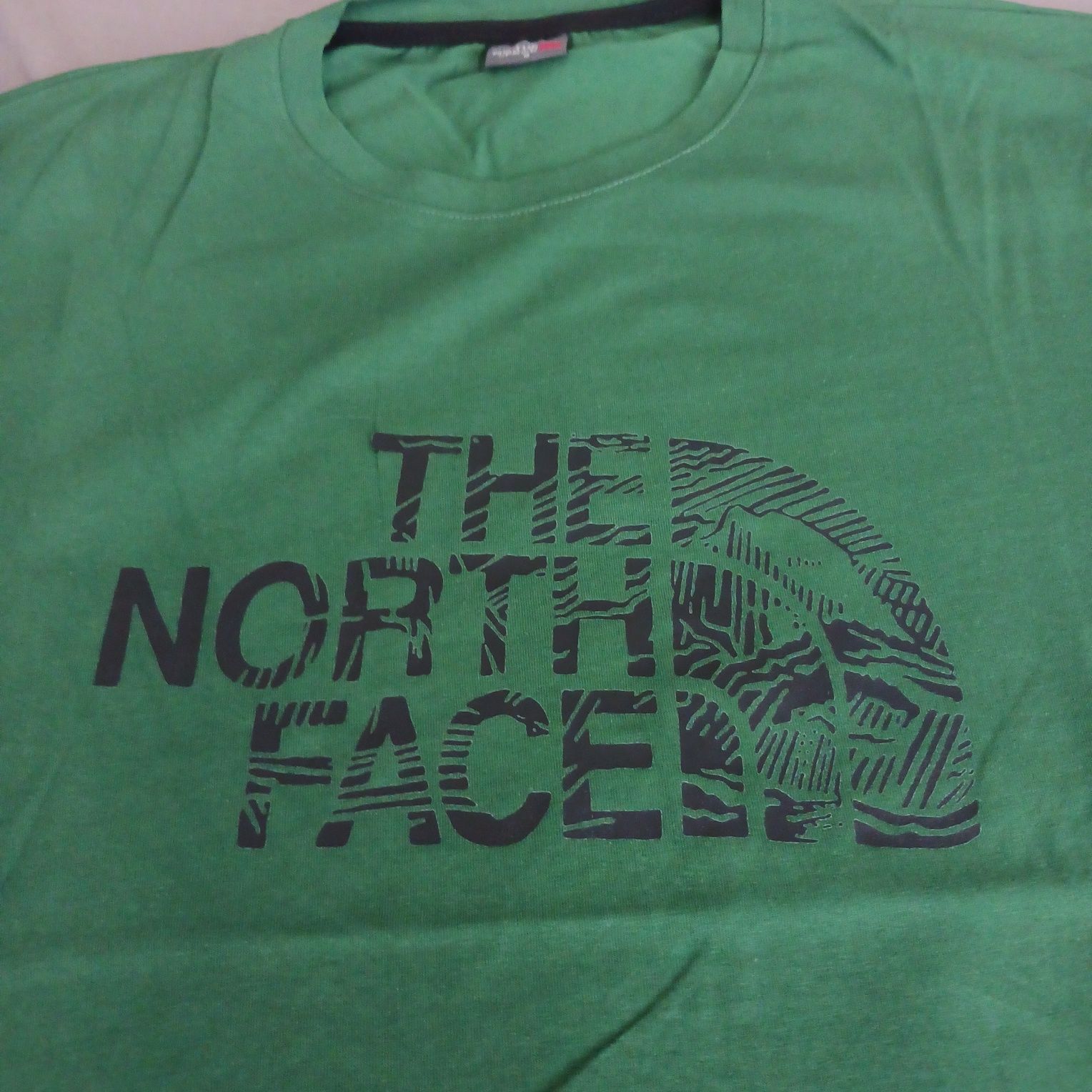 Тениска The North Face - 3 цвята