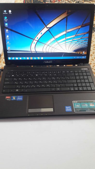 Сотилади---Ноутбук ASUS K53TK