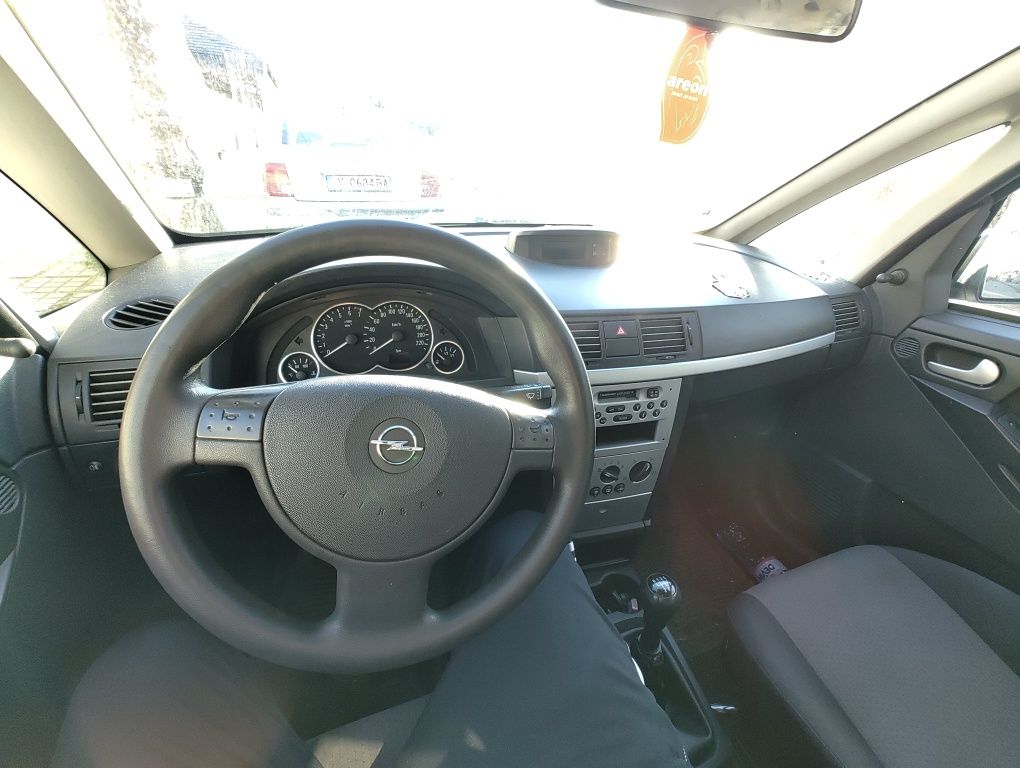 Opel meriva 1.6 бензин 2003