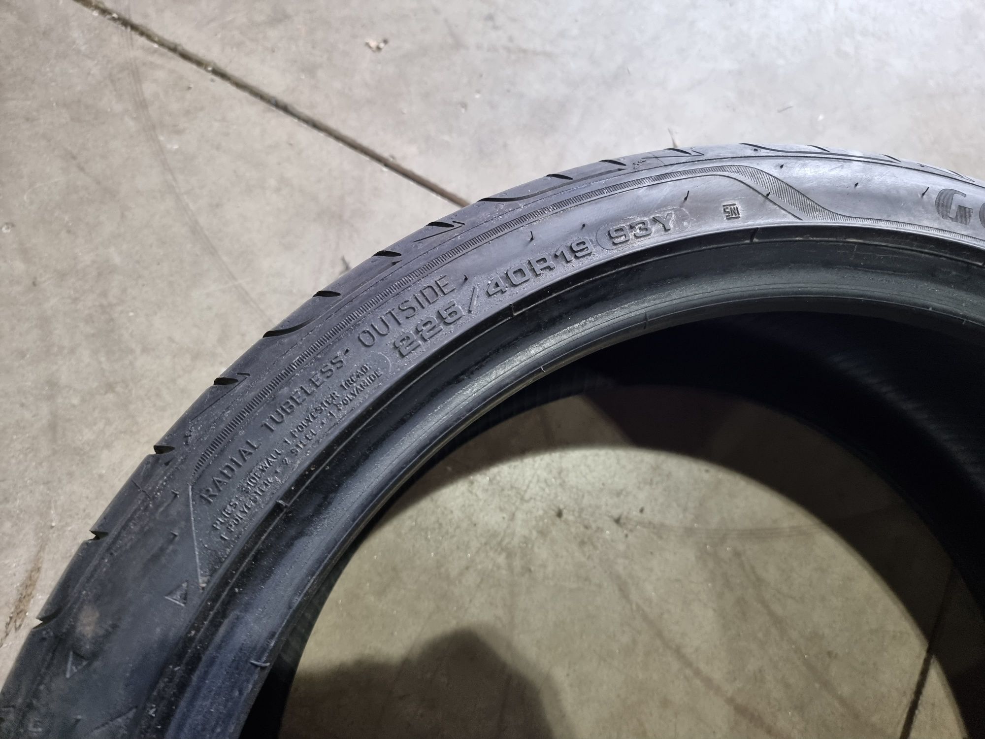 255/35/19//225/40/19 Goodyear RunFlat