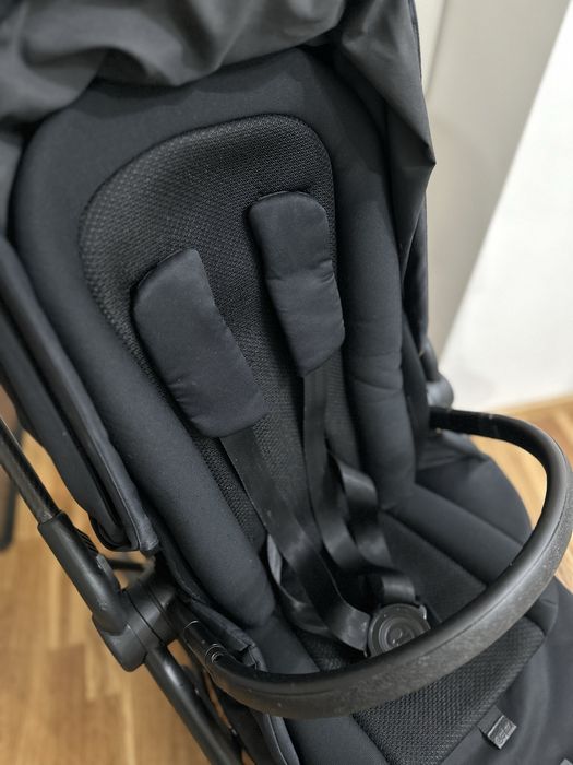 Carucior cybex melio carbon