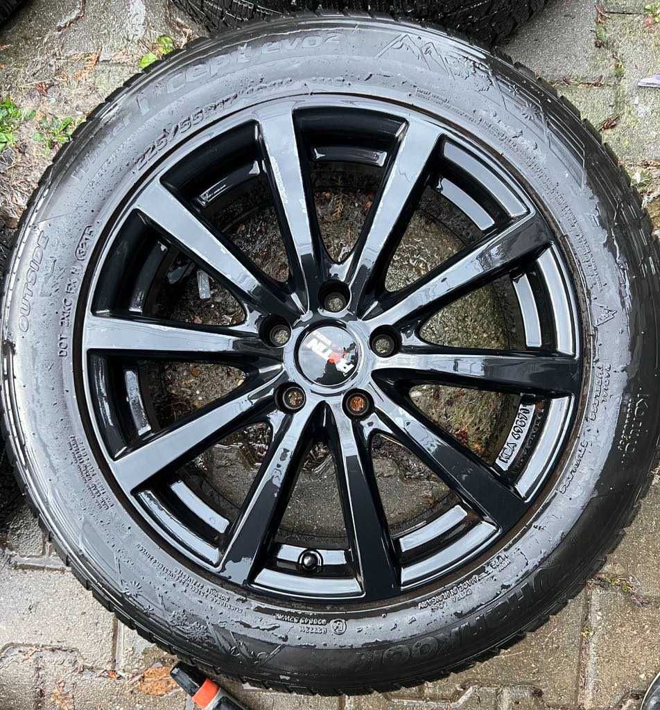 Зимни гуми с джанти 5х120 BMW 17'