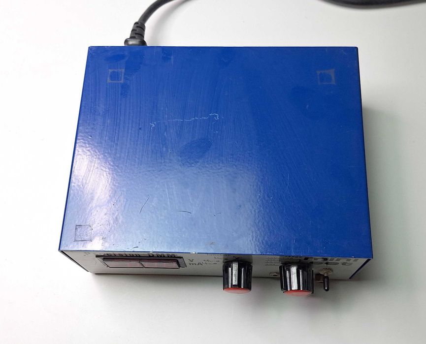 Multimetru Digital de Precizie (Precision DMM)