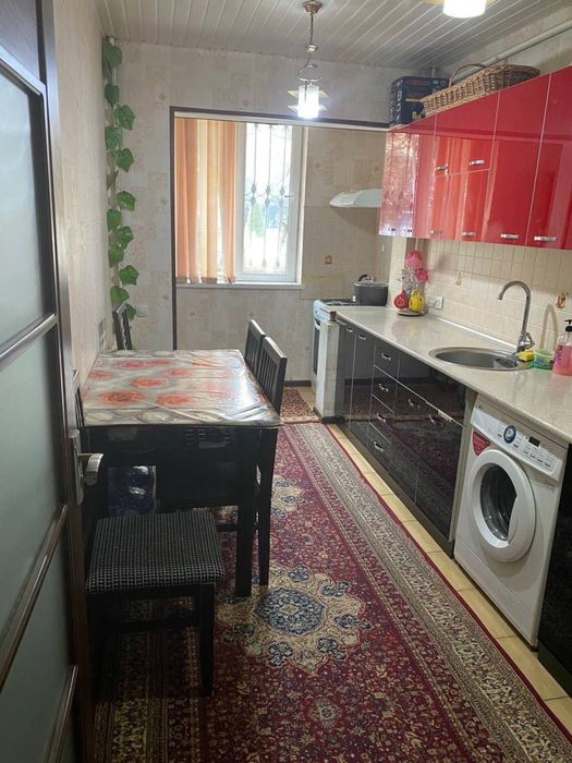 Ойбек кватира под офис 1 этаж 75м2