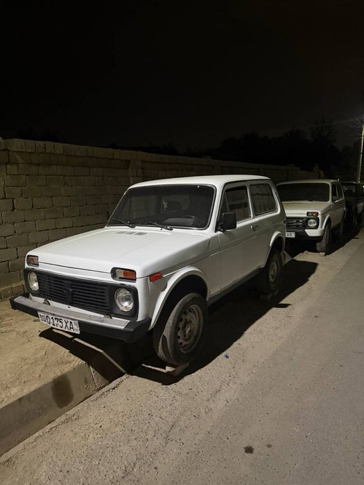 Нива 2121 Ваз 1994