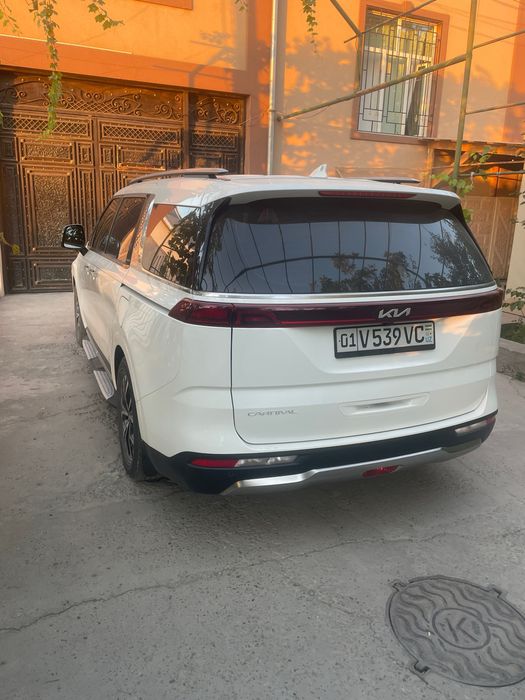 Kia carnivar full 2023 yil