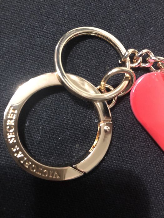 Accesoriu Victoria’s Secret, nou