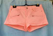 Pantaloni Blugi jeans scurti Berska