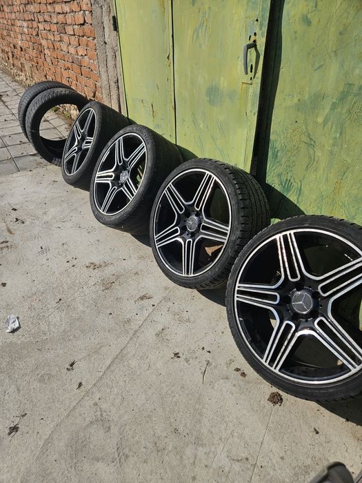 Гуми с джанти 245/35/19