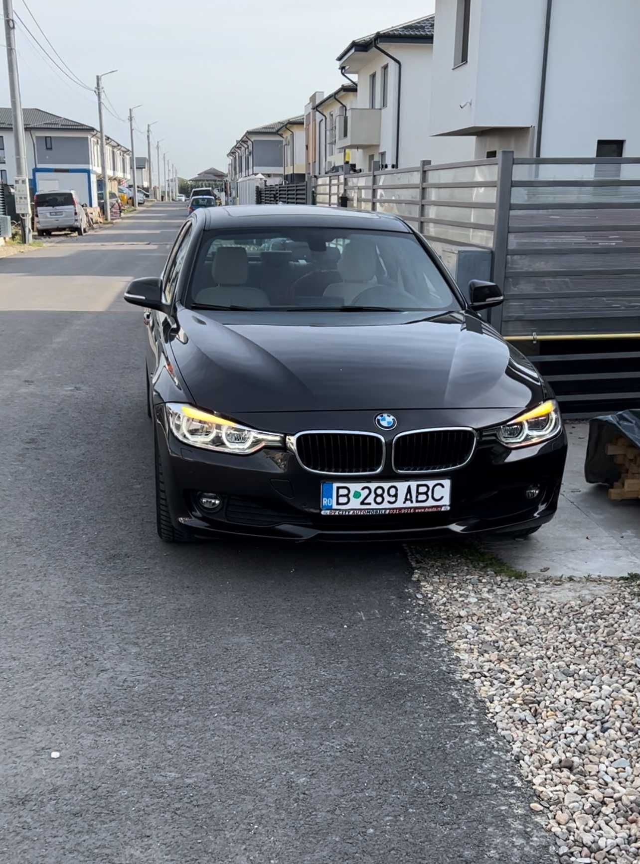 BMW F30 Luxury Line