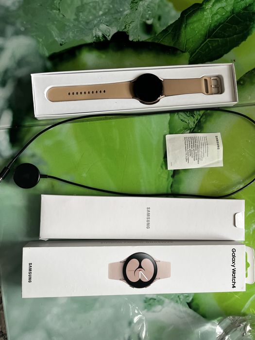 Продам часы Galaxy watch 4 30тыщ