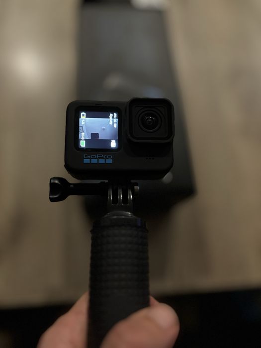 GoPro Hero 11, 2024 + accesorii