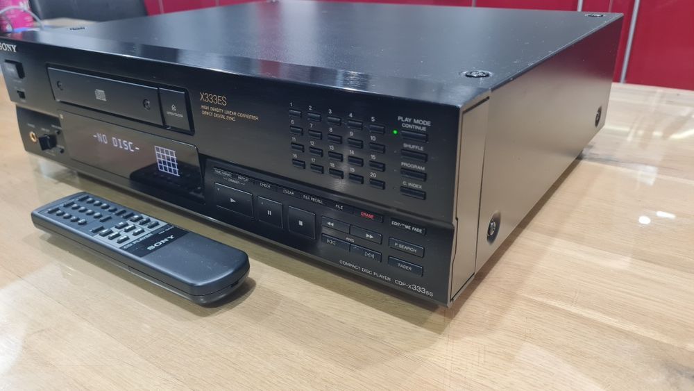 Vand CD player SONY  X333ES