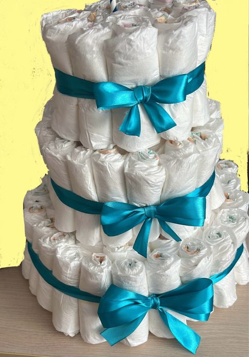 Tort pampersi scutece