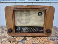 Radio cu lampi marca Mertz Capri,made in Germany  fabricat in 1950
