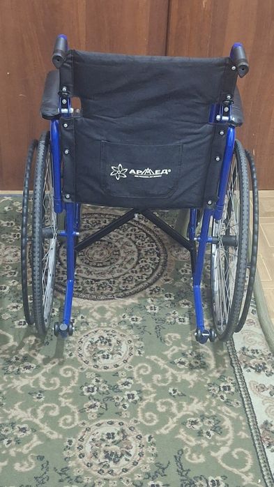 Инвалидная коляска