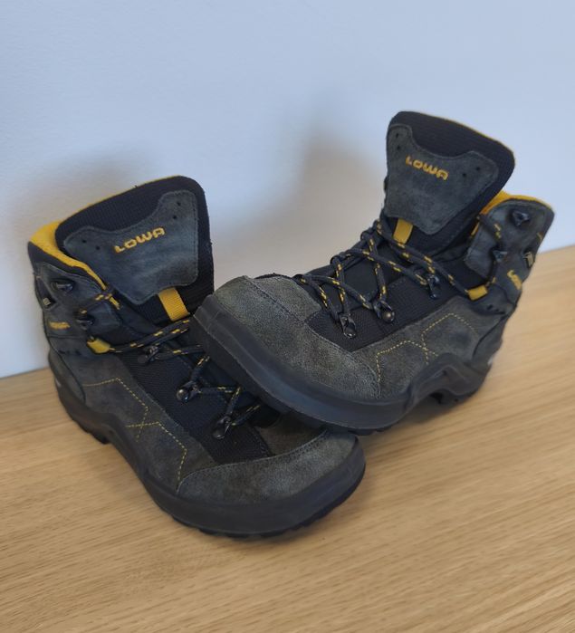 Ghete Lowa Goretex 36 (23,5cm)