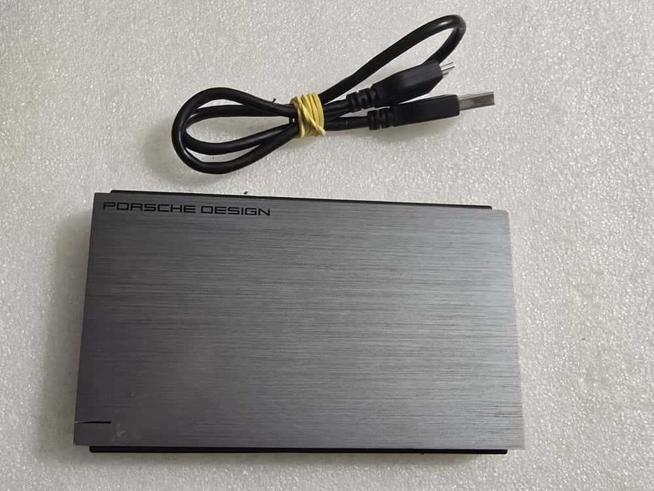 Hard disk extern LaCie Porsche Design 1TB USB 3.0 2.5" AR25U32 - teste