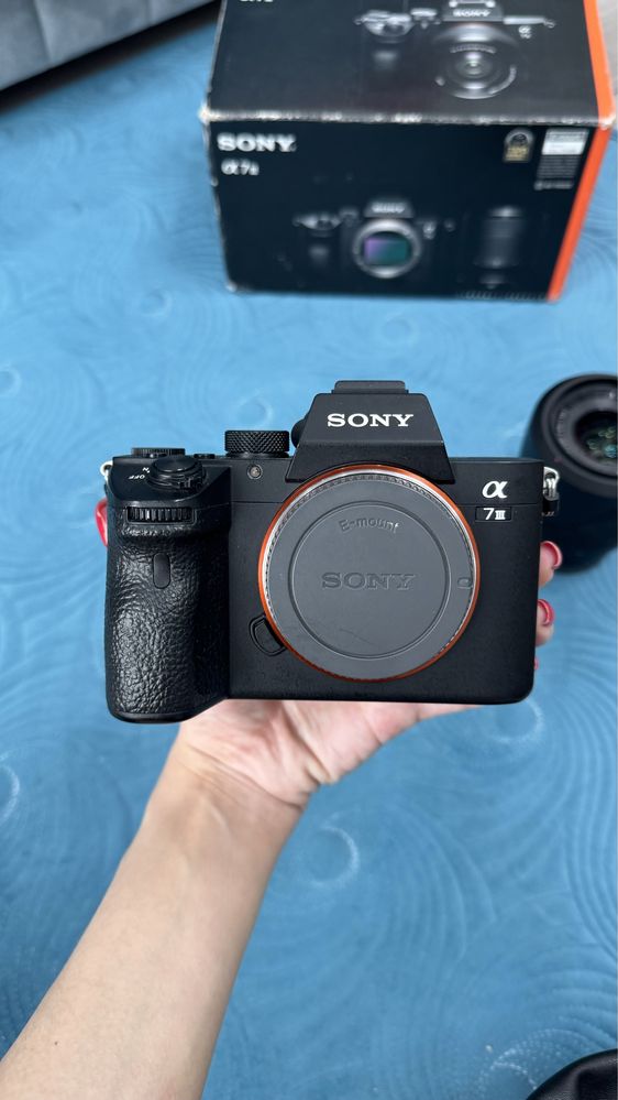 Фотокамера Sony Alpha A7 III kit 28-70mm. В подарок стабилизатор dji