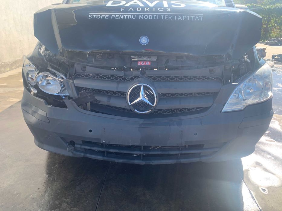 Dezmembrez Mercedes Vito/Viano 113 w639 2.2 euro 5 OM651 Automat
