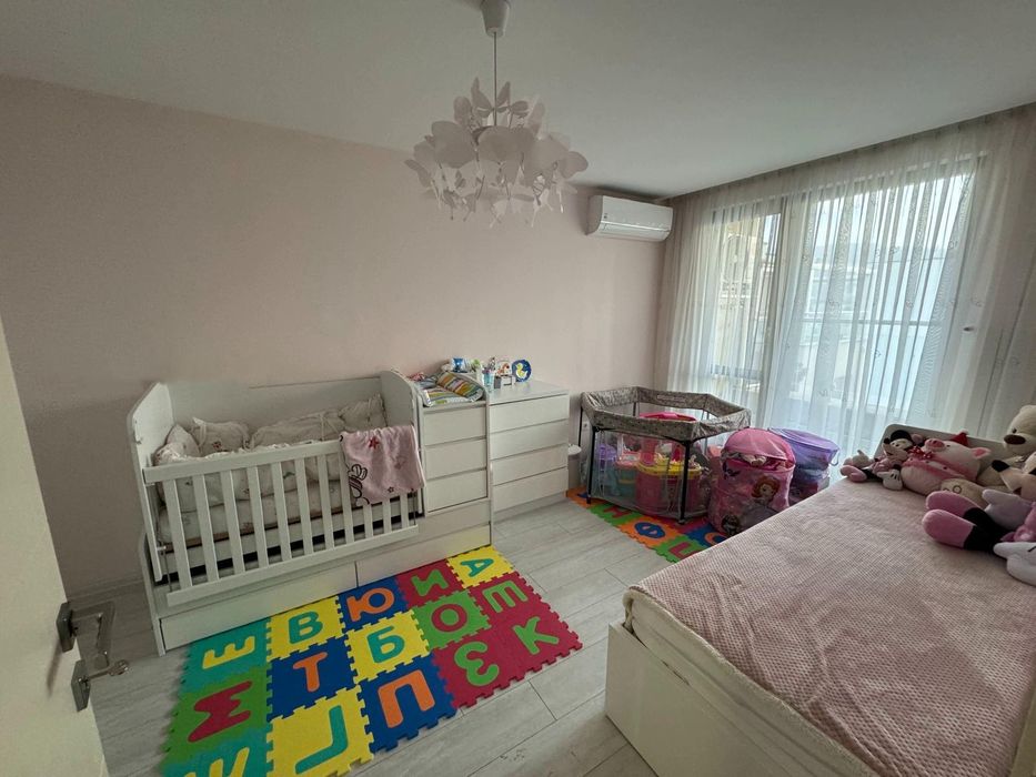 Дава се под наем Четиристаен апартамент в София, Красна поляна 3 - 220 кв.м за 1450 € - Снимка #5