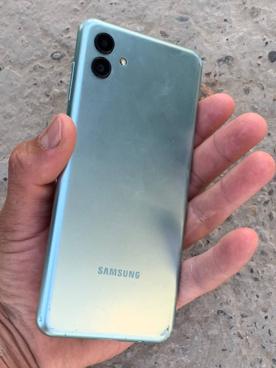 Samsung M 13 5g 128ga 6 talik radnoy steklo sal singan dakument karopk