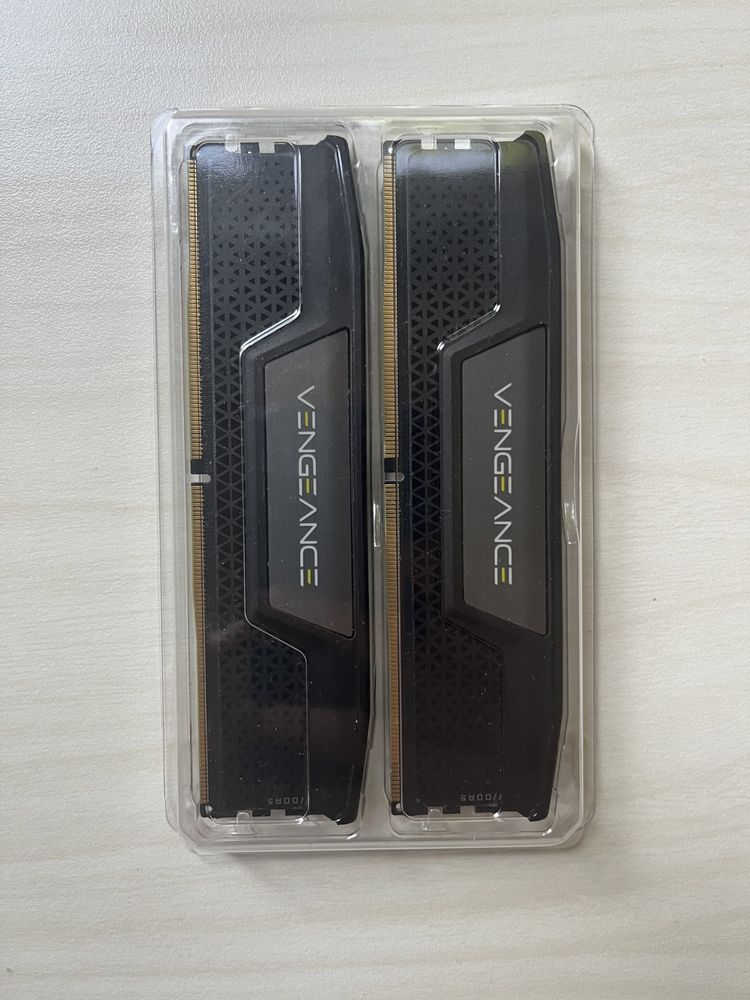 Kit Memorie Corsair 32GB DDR5 INTEL Bucuresti