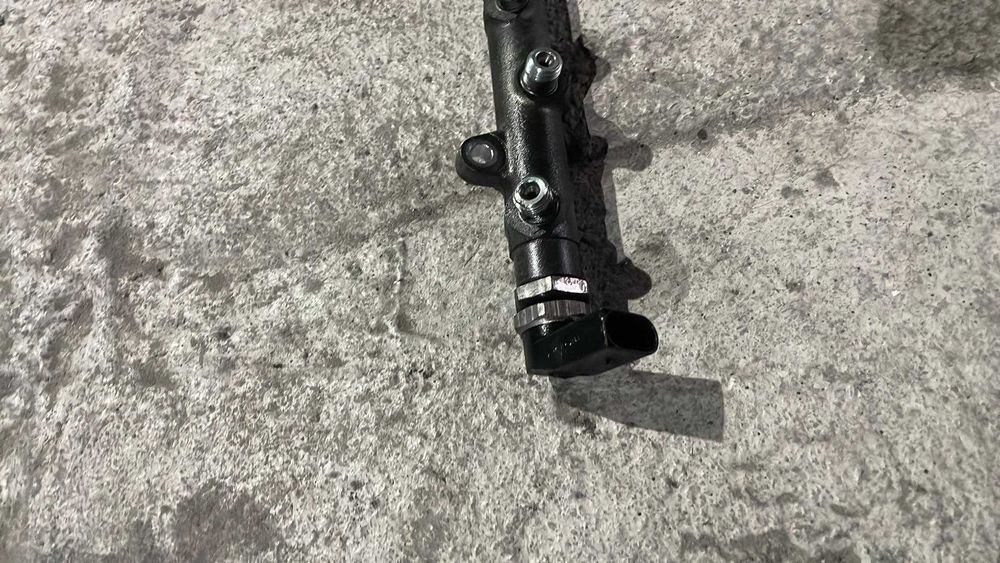 Рейл с датчици M57 BMW E46 / E60 / E90 / E91 / E92 / E70