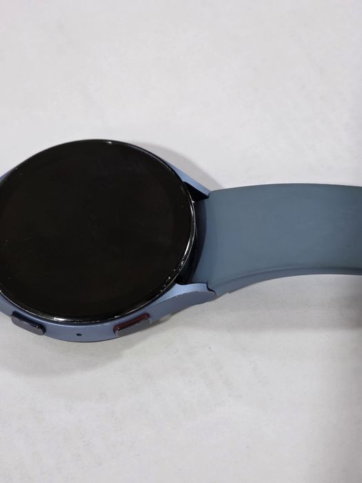 Продавам Samsung Galaxy Watch 5