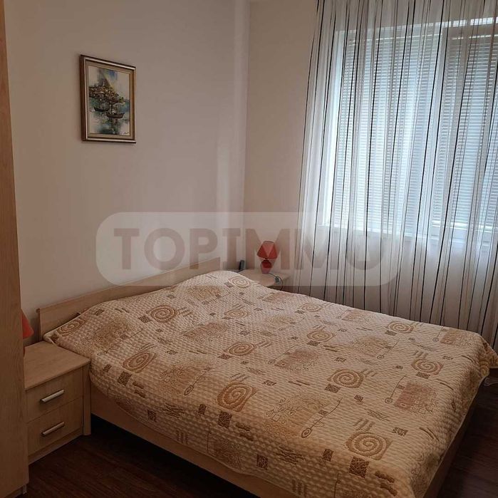 Тристаен апартамент под наем в комплекс Златни пясъци