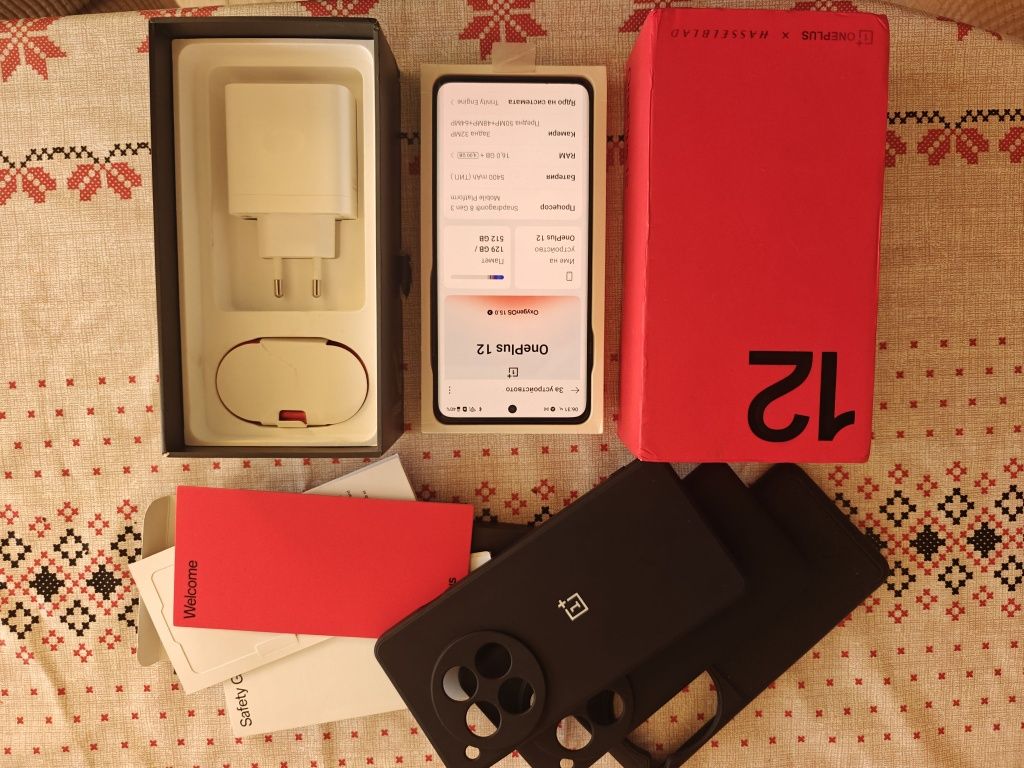 Oneplus 12/16-512/, глобален, перфектен, комплект.