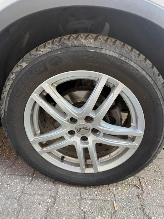 Jante Dezent TZ-Silver + Anvelope iarna - 235/55 R18